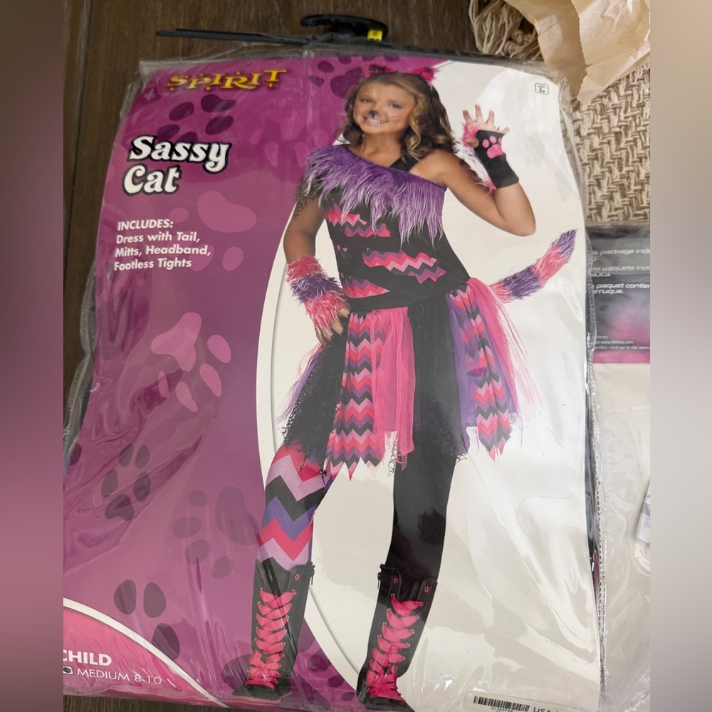 Sassy Cat Costume Spirit Halloween Child Medium (M) 8-10 - EUC